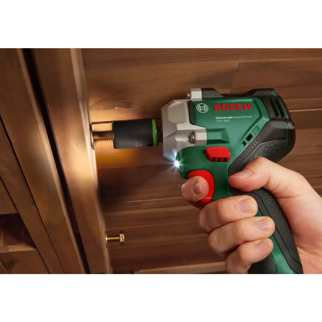 Akkuiskumutterinväännin Bosch UniversalImpactDrive 18V-350 Solo
