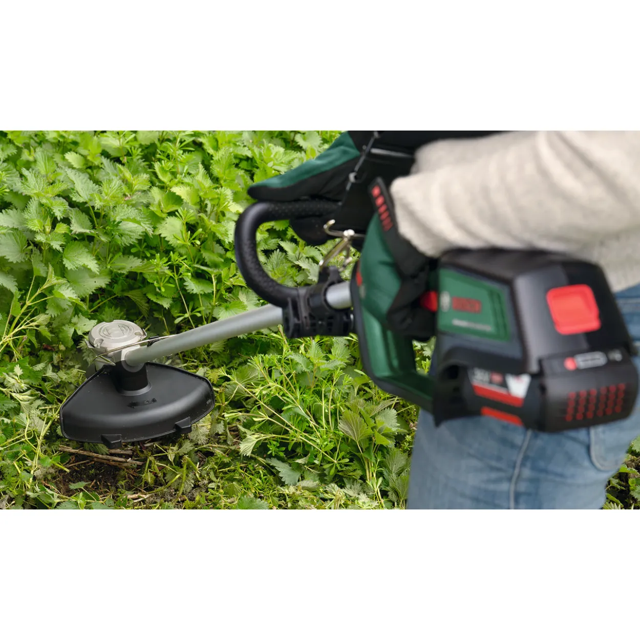 Akkutrimmeri Bosch Advanced BrushCut 36V-23-750 2,0Ah