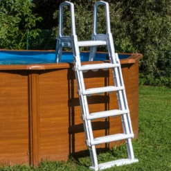 Allastikas Gre by Swim & Fun muotoonvalettu 4 askelmalla ja tasolla