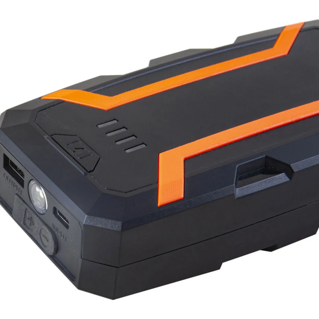 Apukäynnistin M+ 300A/600A 12V, litiumioniakulla