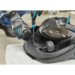 Huoltosarja Gardena robottiruohonleikkurille