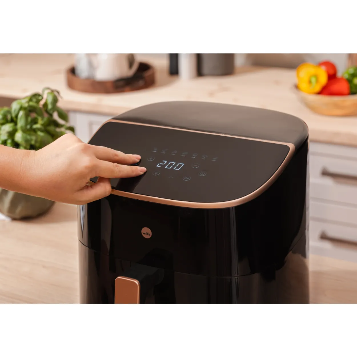 Kiertoilmakypsennin Wilfa Airfryer AFD-80SPLIT musta/ruusukulta