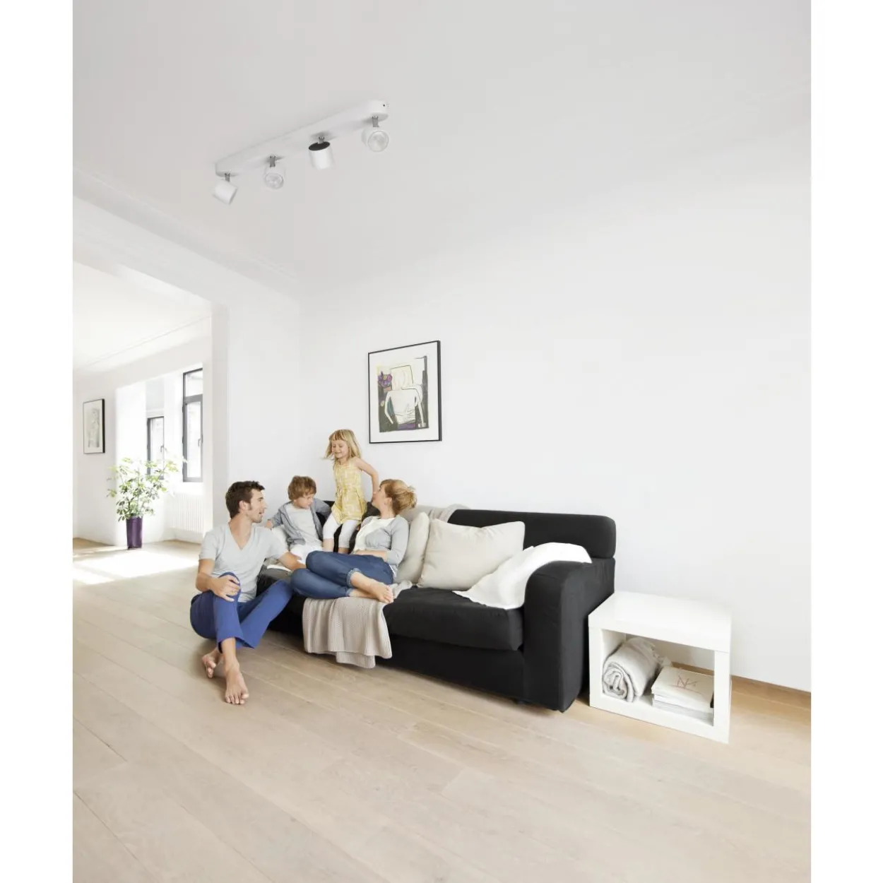 Kohdevalaisin Philips Star 4 x 4,5 W