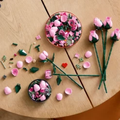 LEGO Botanicals 10374 Vaaleanpunainen ruusukimppu