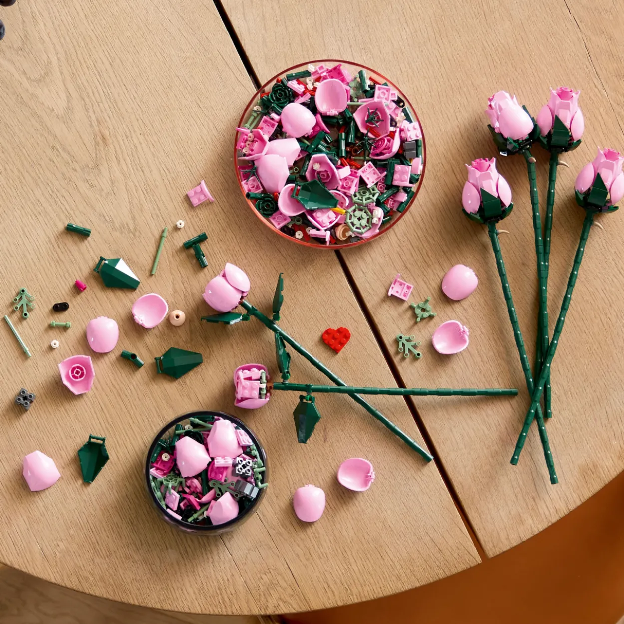 LEGO Botanicals 10374 Vaaleanpunainen ruusukimppu