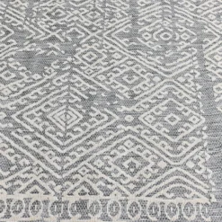 Matto Village's 80 x 200 cm Friida vaaleanharmaa