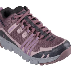 Naisten vedenpitävät lenkkarit Skechers Summits At Wynnwood