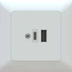 Pistorasia USB-C/USB-A