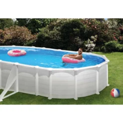 Uima-allas Gre by Swim & Fun 730 x 375 x 132 cm ovaali, ulkoisilla sivutuilla valkoinen