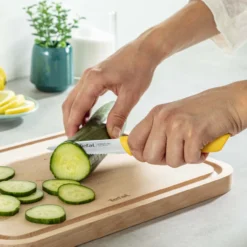 Veitsi Tefal 8 cm Colorfood sahalaitainen keltainen